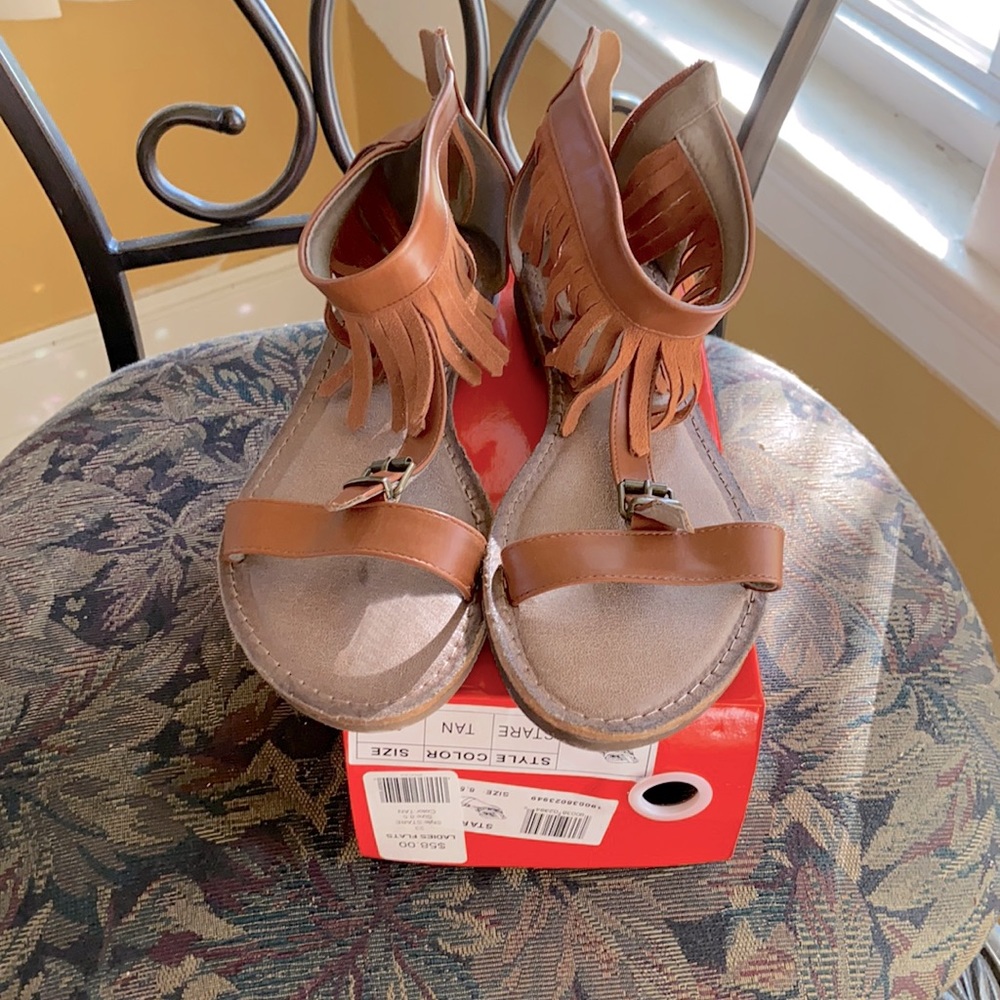 Ladies Flats new with tag